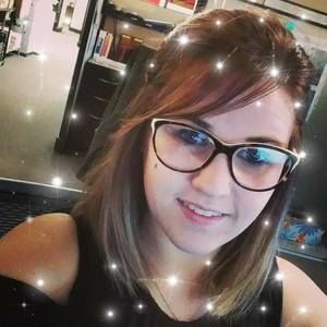 Meet your Posher, Chelsey